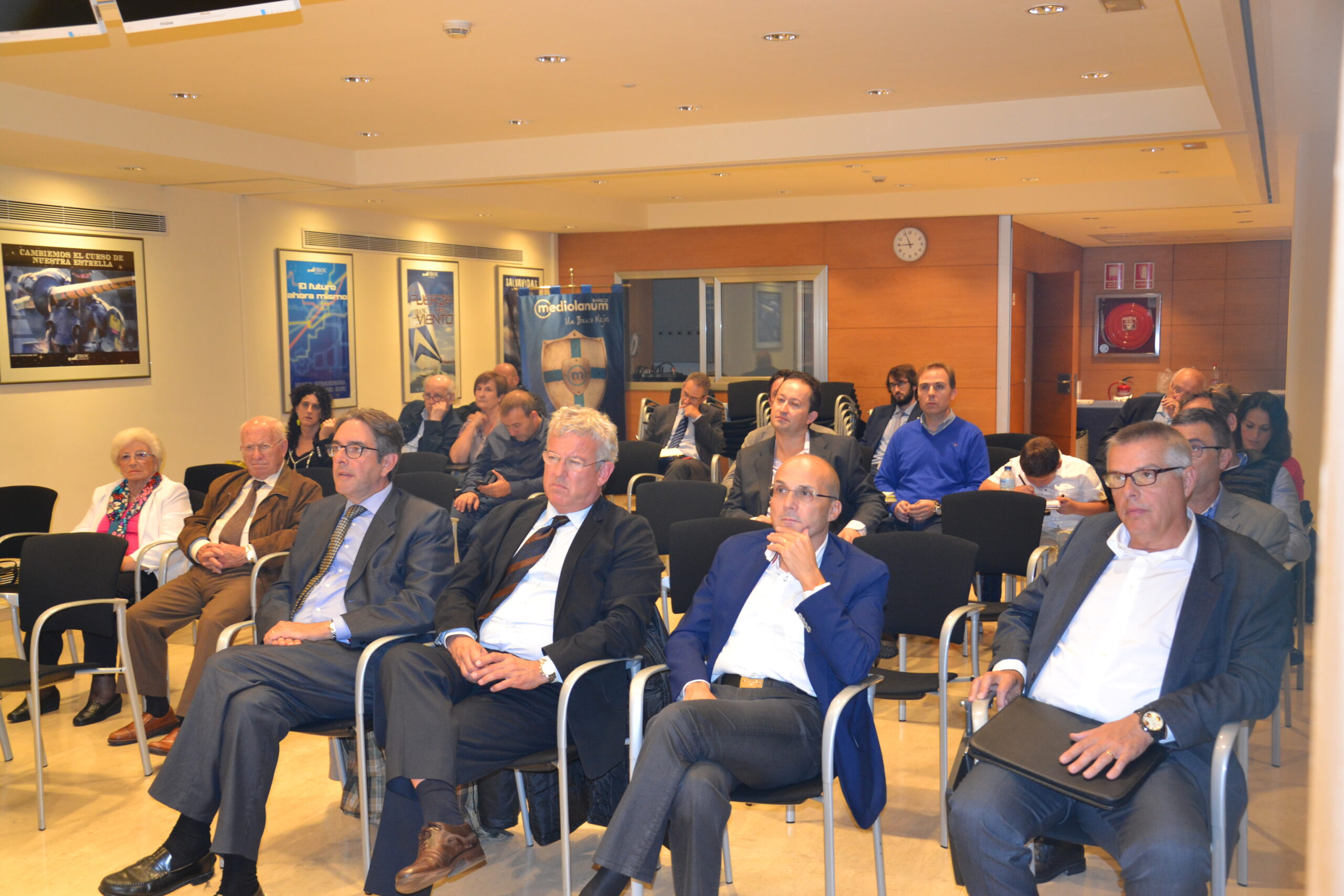 Presentación Humanología Financiera. Sala Actos del Palacete Abadal